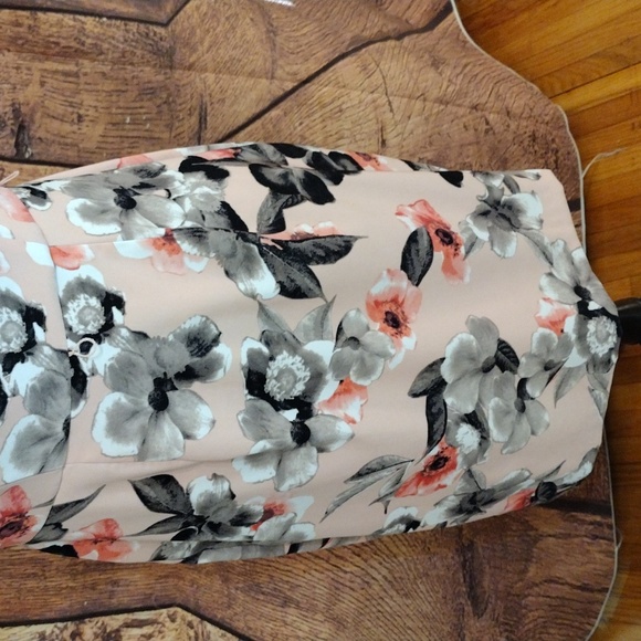 EUC db established 1962 Floral Pink Black and Grey Dress - Picture 3 of 13